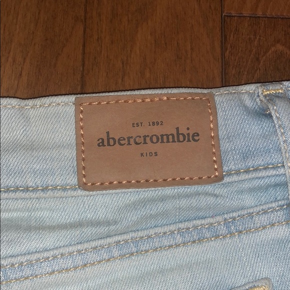 Abercrombie jean shorts - Picture 4 of 5